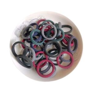 B31 50 pcs Girls pony tail